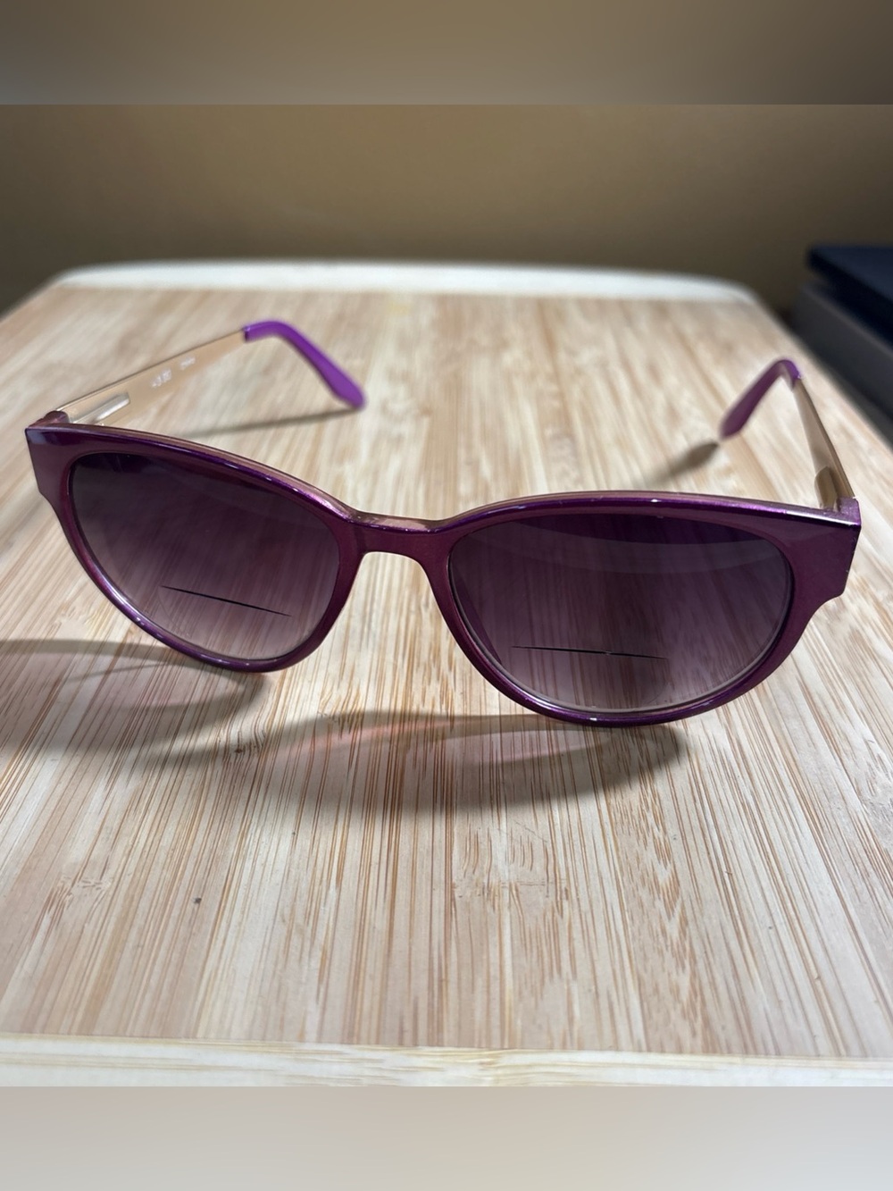 Joy And Iman Shades bifocal Sunglasses, Purple +3.00